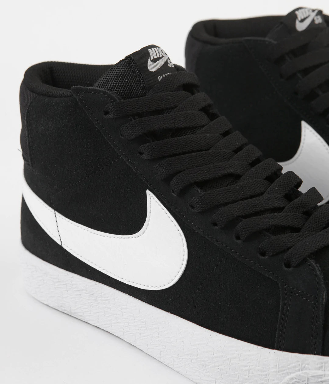 Nike SB Zoom Blazer Mid- Black/ White